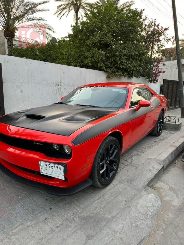 Dodge Challenger